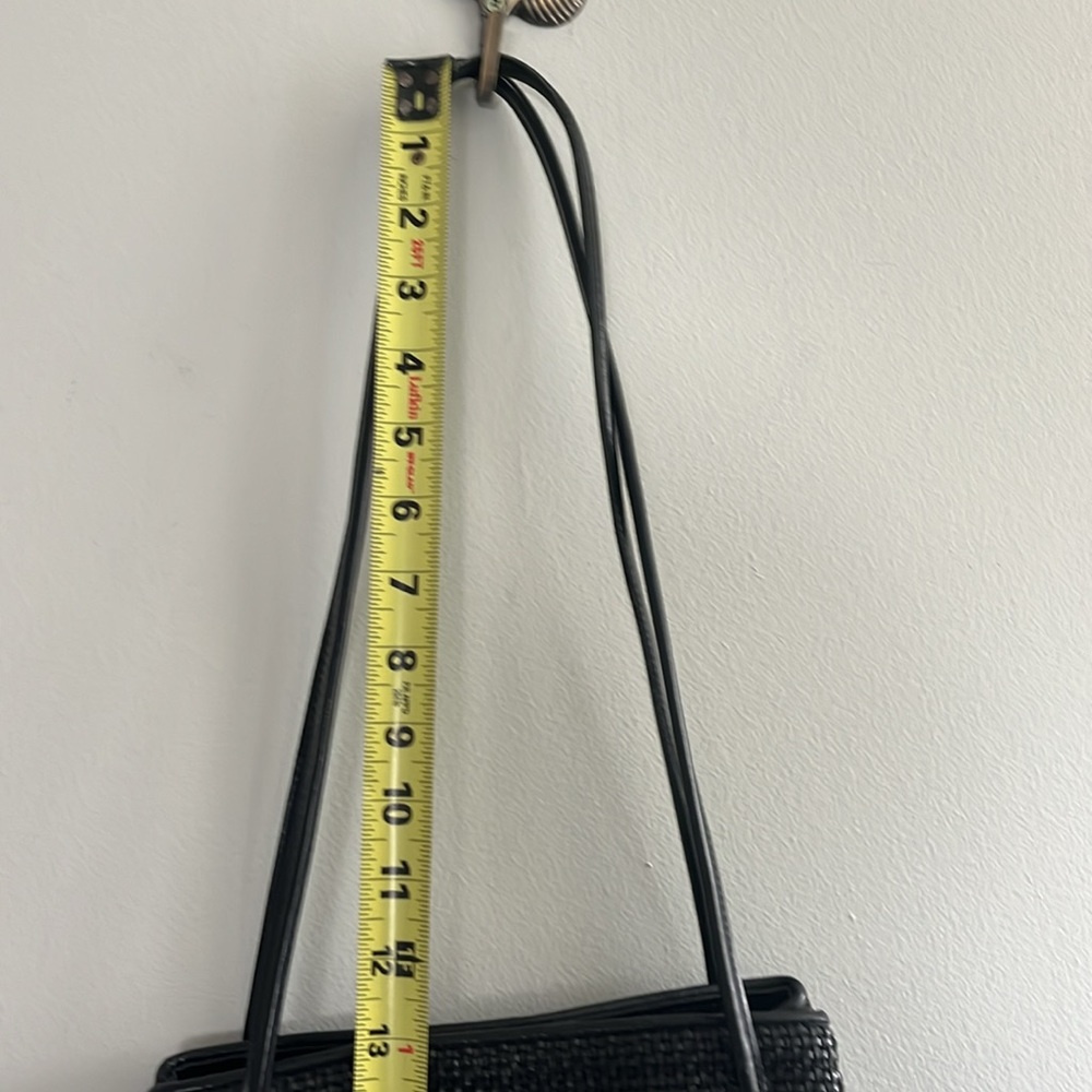 Nine West woven black shoulder bag - Picture 3 of 10